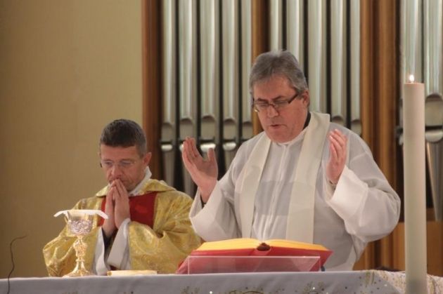 ROVINJSKI ŽUPNIK MONS. VILIAM GRBAC: Najviše što možemo učiniti je molitva, a na grobljima poštivati pravila